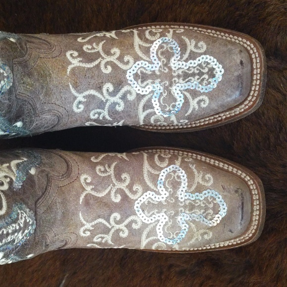 CORRAL A2932 embroidered distressed leather sequin cross cowgirl western boots 6 - Picture 11 of 16